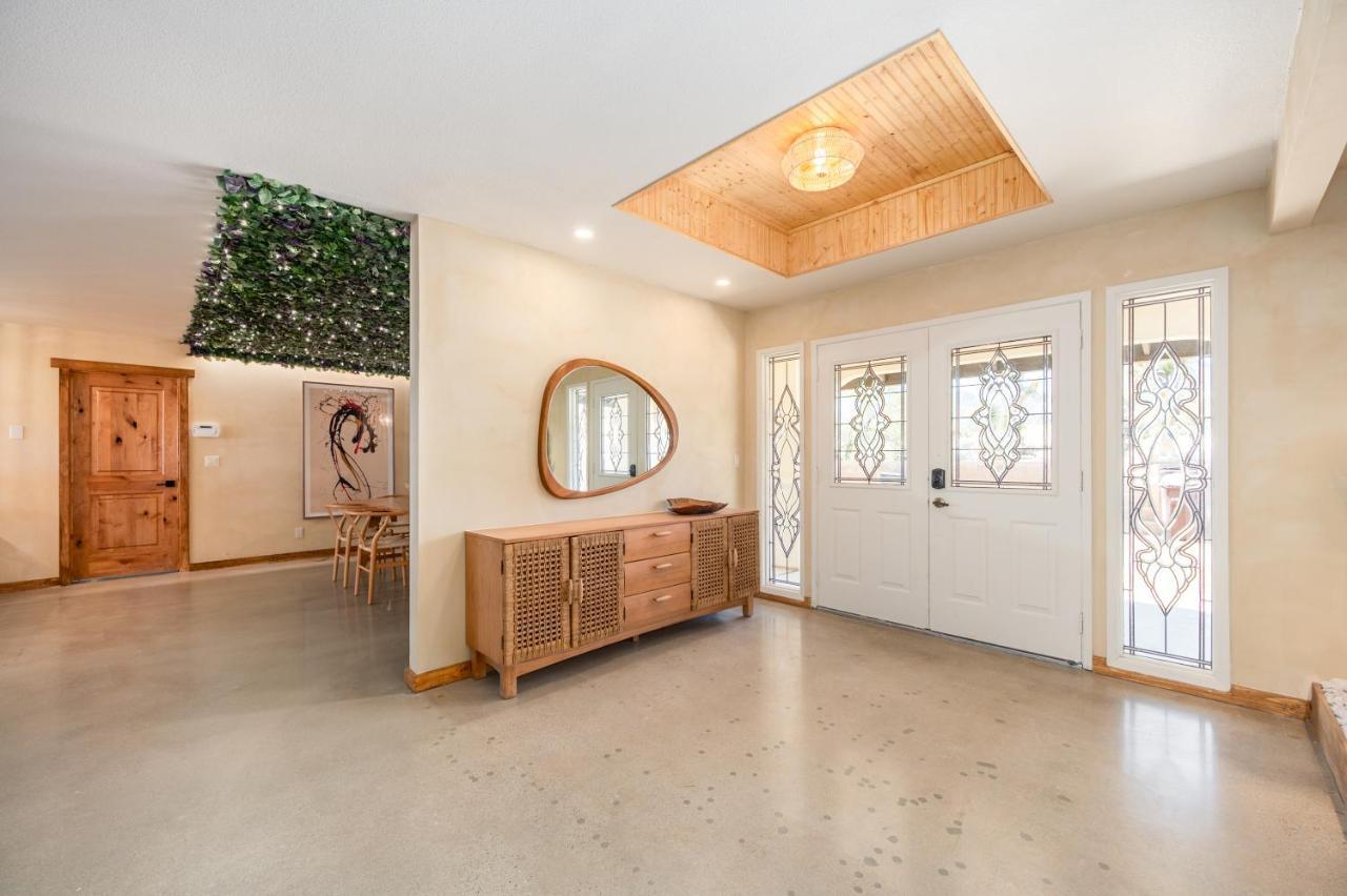 @ Marbella Lane - Modern Rustic Home In Jt Джошуа-Три Экстерьер фото
